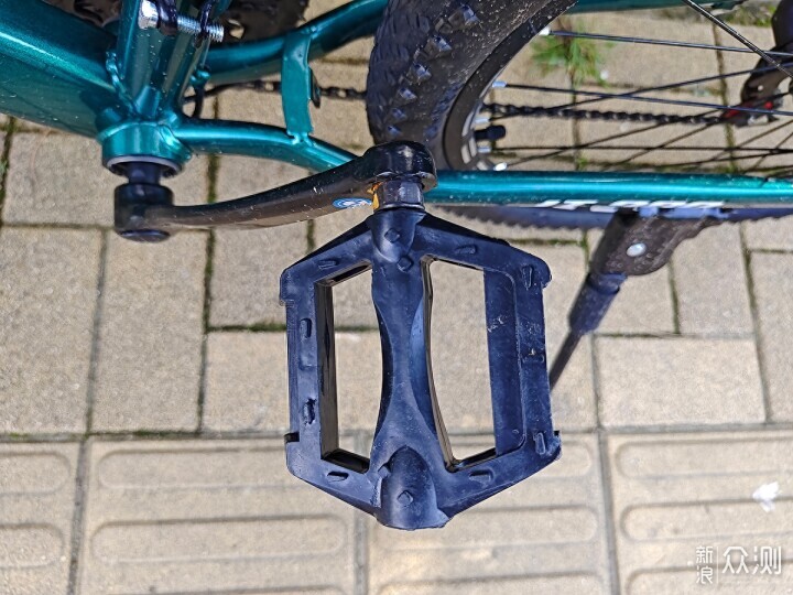 自由骑行来记录新手第一款变速自行车的细节_新浪众测