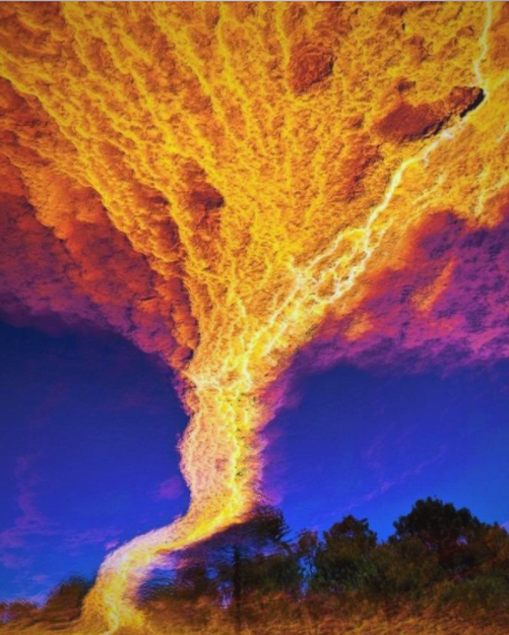 星空体育app下载入口 火龙卷的构成