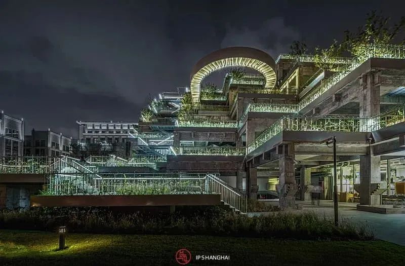 徐汇滨江艺术体验_浦东滨江自行车道_黄浦江滨江艺术改造