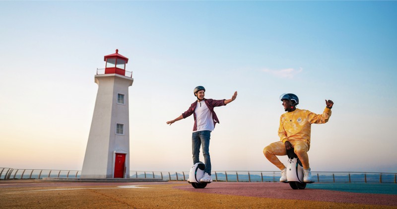 智能扫地机器人 平衡扭扭车_智能双轮平衡车乐行天下小圆仔_乐行天下科技有限公司2024夏季潮玩新品