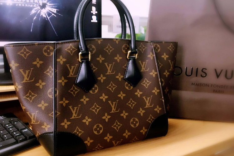 芬迪包包和lv包包哪个好