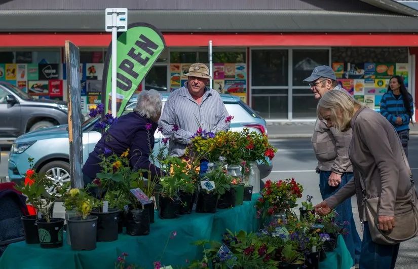 路虎山地车多少钱一台_路虎山地车货架_路虎山地车安装视频