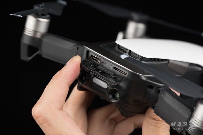 最适合旅拍的无人机 大疆Mavic Air评测
