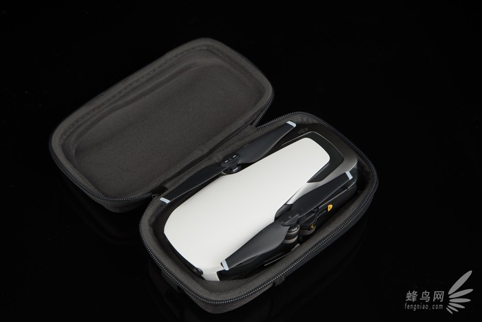 最适合旅拍的无人机 大疆Mavic Air评测