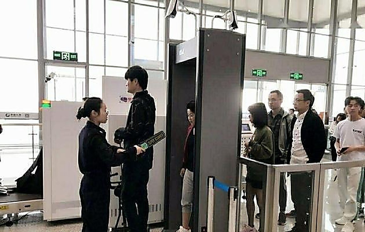 打火机能带上高铁吗_高铁全列禁烟处罚措施_高铁携带香烟打火机规定