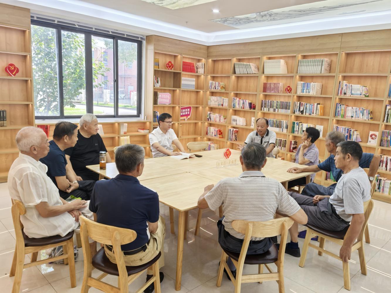 星空体育平台官网入口 江苏阳澄湖镇：小车位里藏着大民生