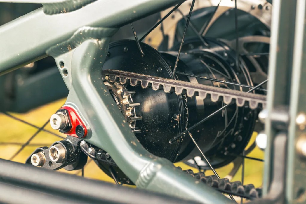 自行车车架材质与结构详解_山地车塔基怎么拆下_自行车核心部件术语