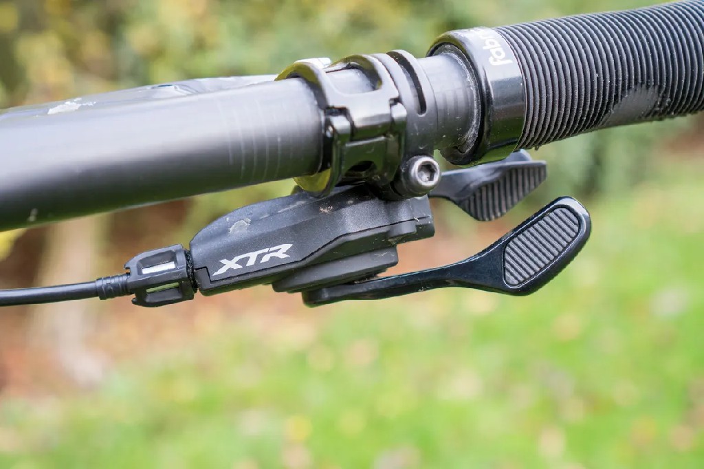 自行车核心部件术语_山地车塔基怎么拆下_自行车车架材质与结构详解