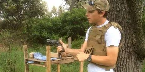 zippo有收藏价值吗_Zippo打火机 历史传承 精密机械_Zippo打火机 东来也 国潮设计