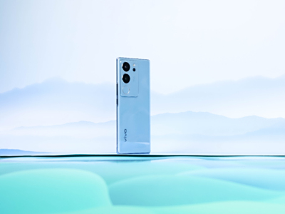 vivo S17 Pro的评测来啦,它有着东方美学的设计呢,还配备了长焦人像镜头哟,是轻薄手机里体验之出众领域的王者呀。